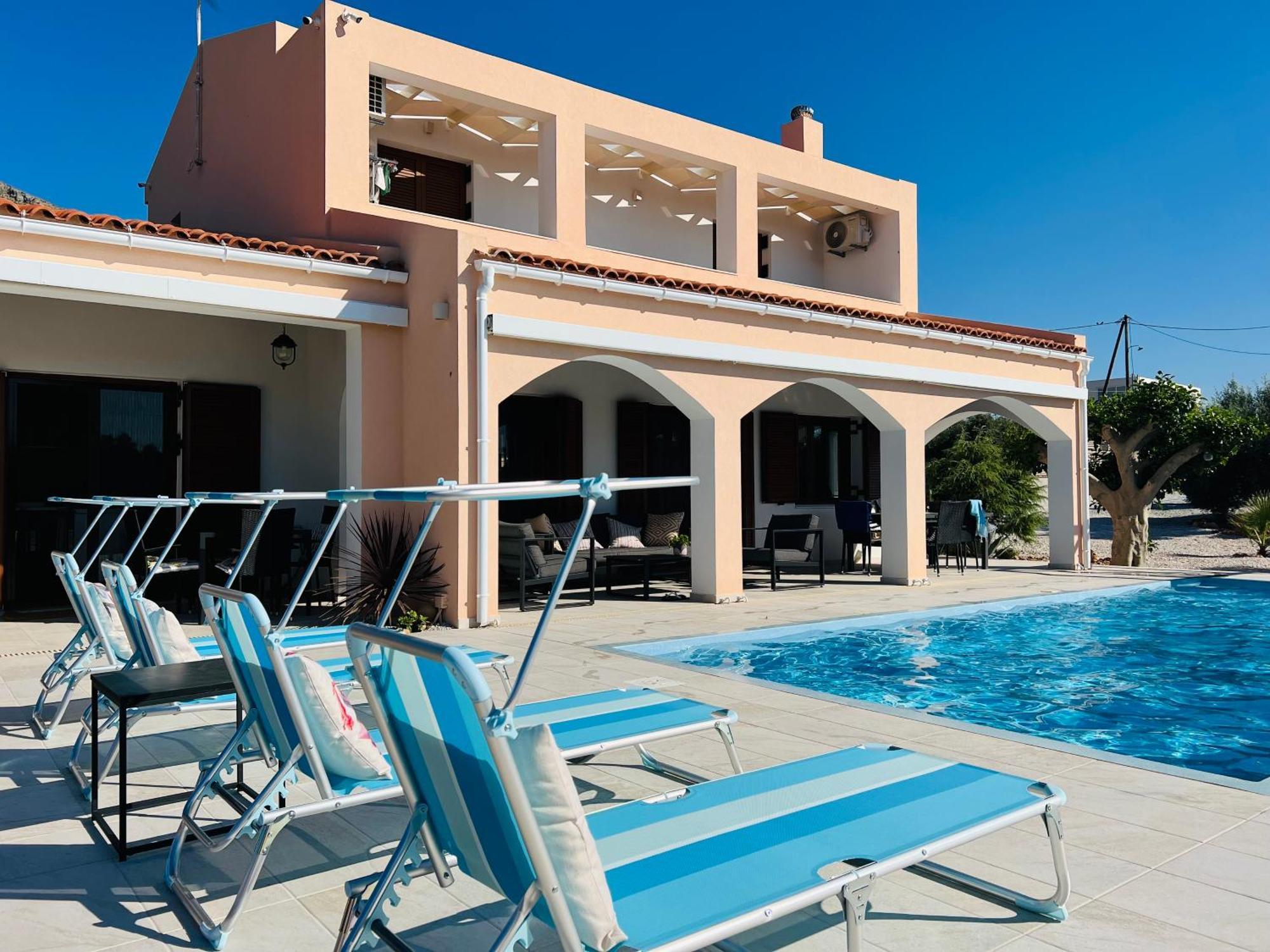Villa Lp Kokkino Chorio Екстериор снимка